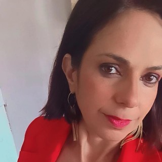 Márcia Barros
